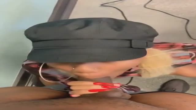 Thick shit with her feet back sucking dick
