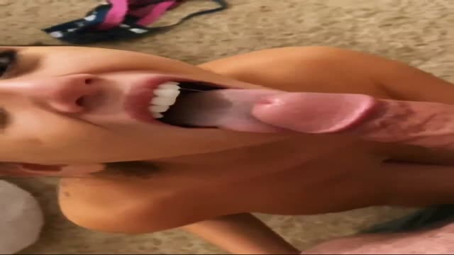 She still kissed the tip even when she cant see