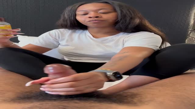 Pretty ebony milf teases out the cum with her pretty feet