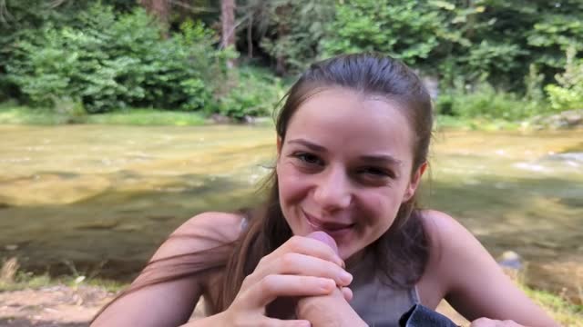 Stroll turns into a massive cumshot