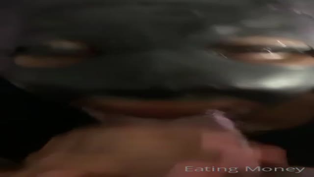 Cover that mask in nut