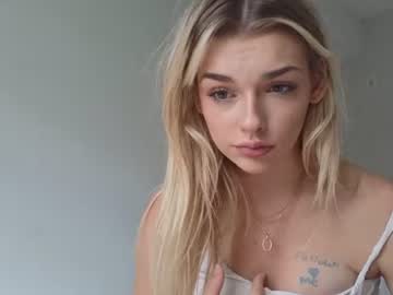 Ella 🌻
